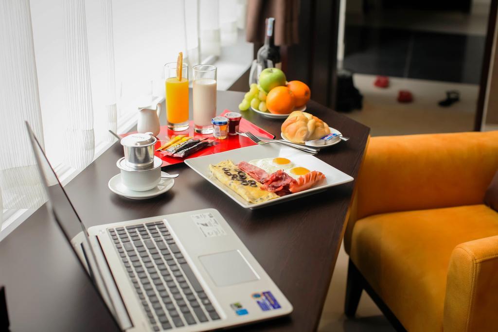 Compass Living Joy Aparthotel Ho Chi Minh City Bagian luar foto
