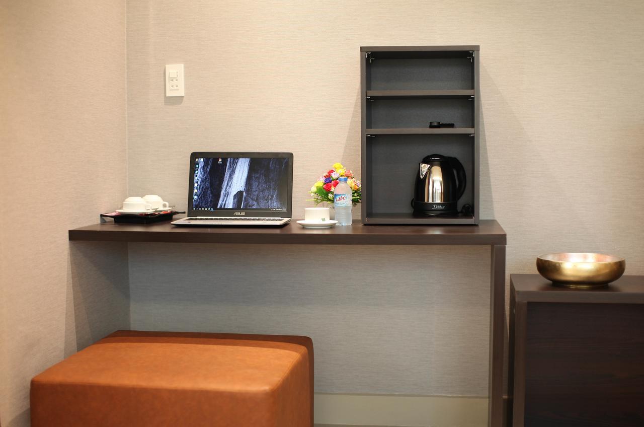 Compass Living Joy Aparthotel Ho Chi Minh City Bagian luar foto