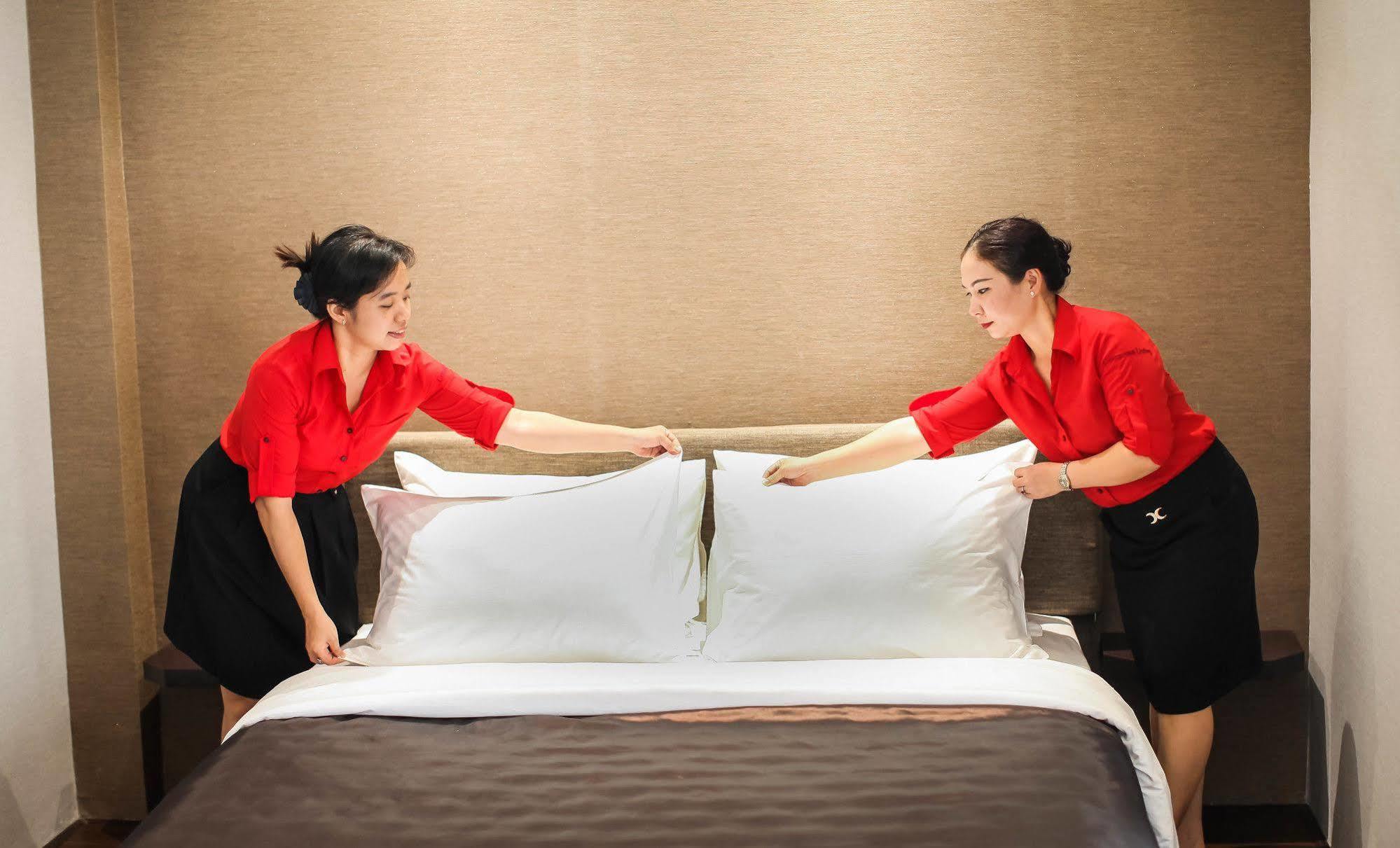 Compass Living Joy Aparthotel Ho Chi Minh City Bagian luar foto