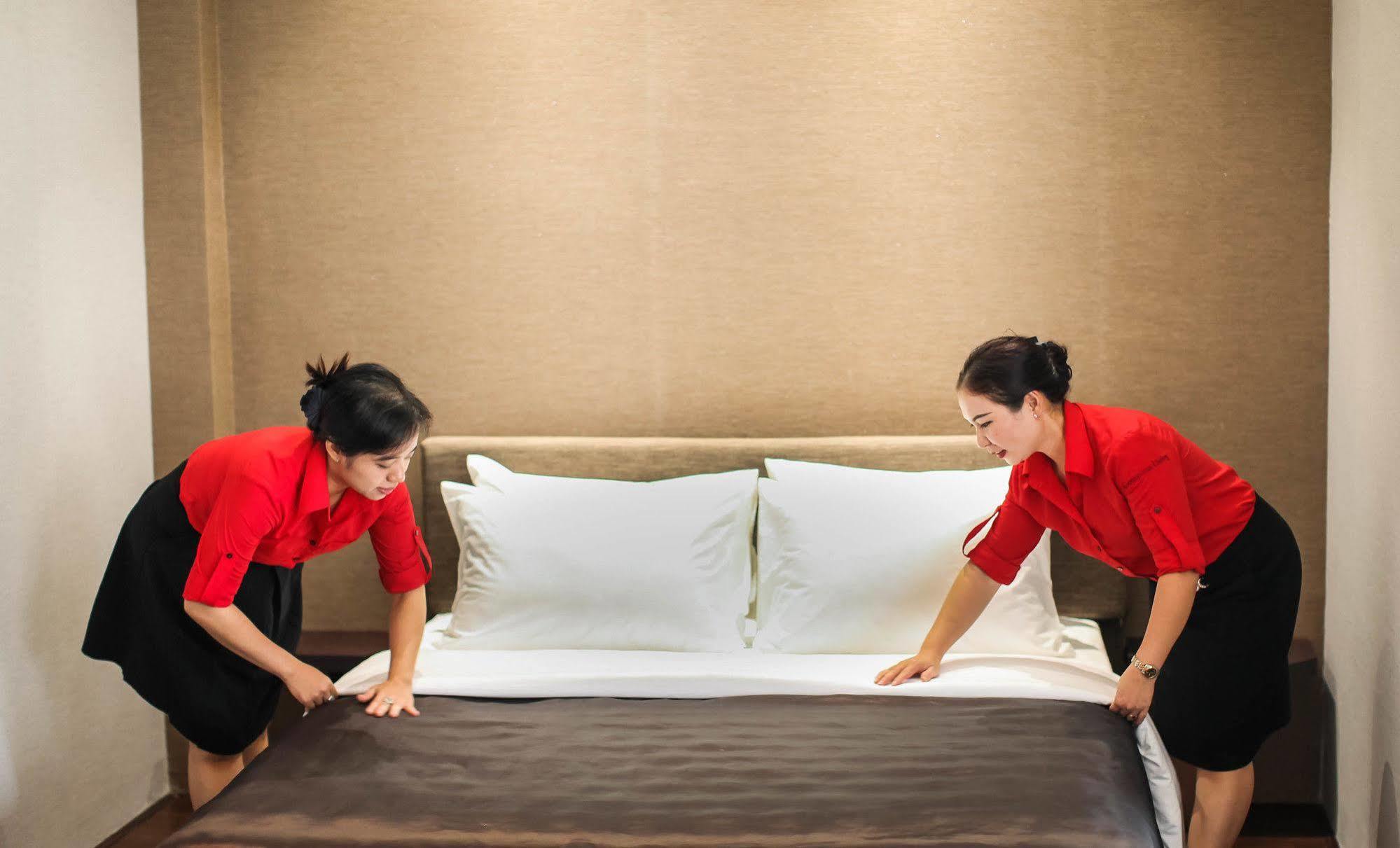 Compass Living Joy Aparthotel Ho Chi Minh City Bagian luar foto