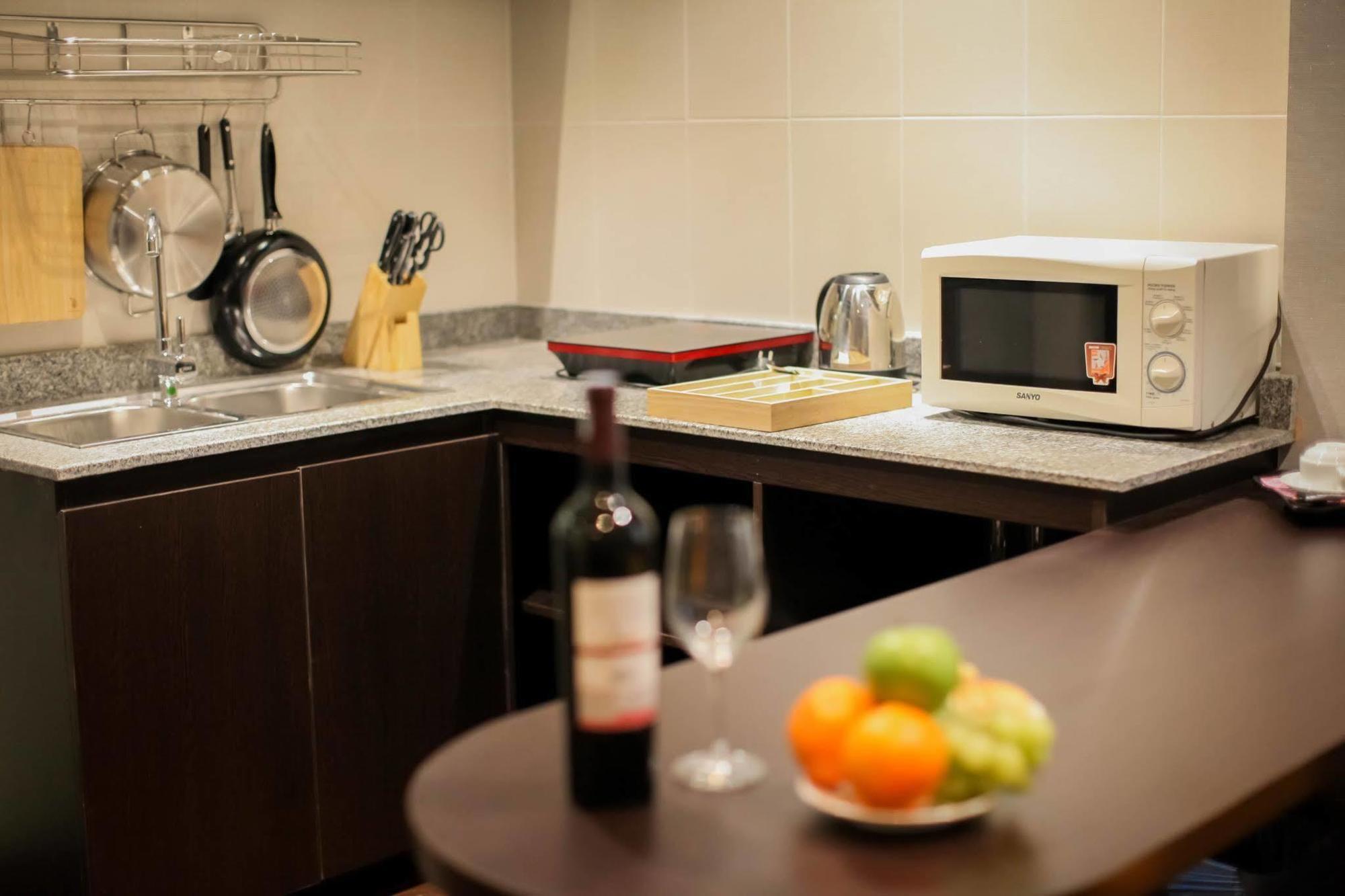 Compass Living Joy Aparthotel Ho Chi Minh City Bagian luar foto