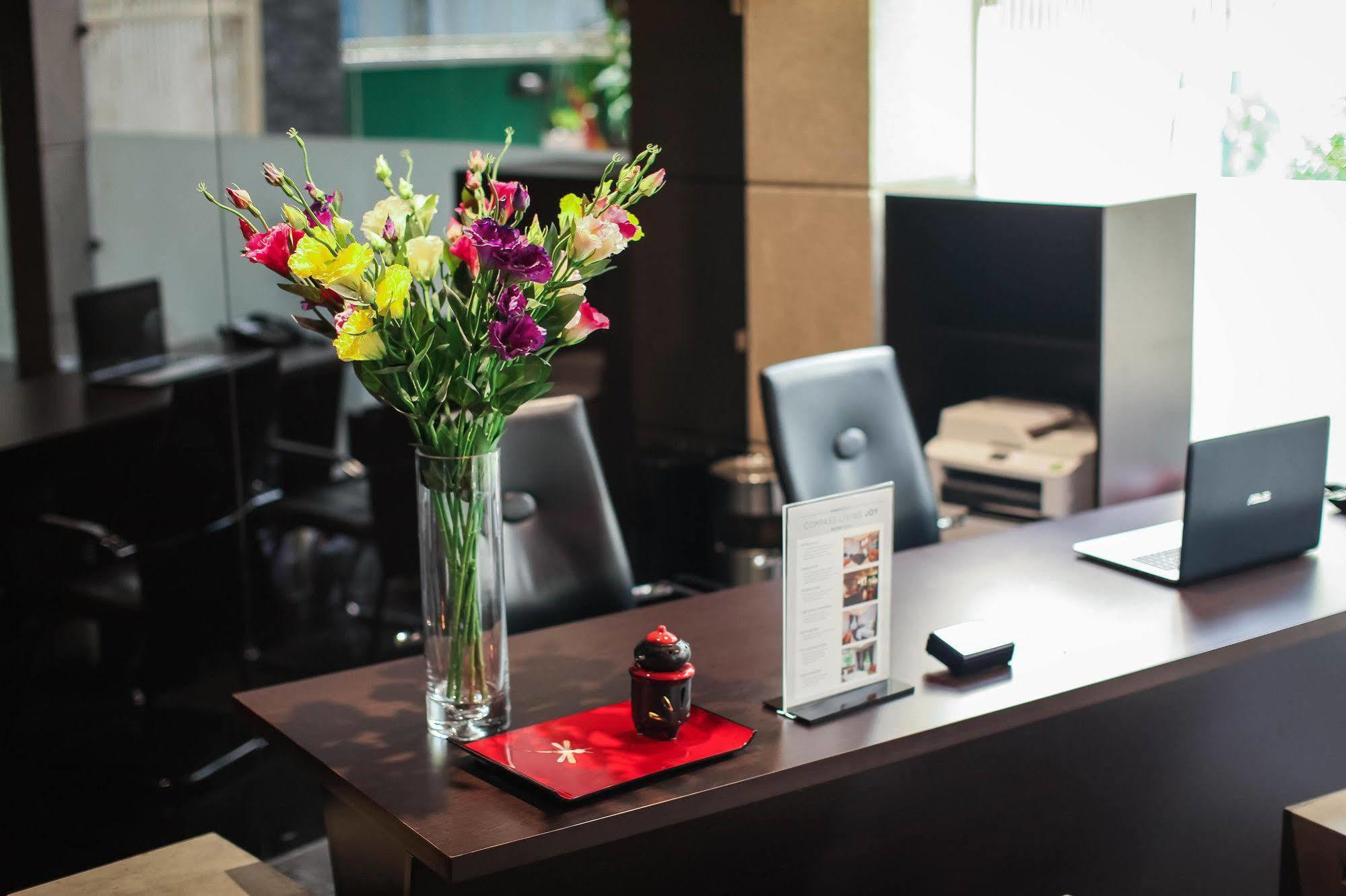 Compass Living Joy Aparthotel Ho Chi Minh City Bagian luar foto