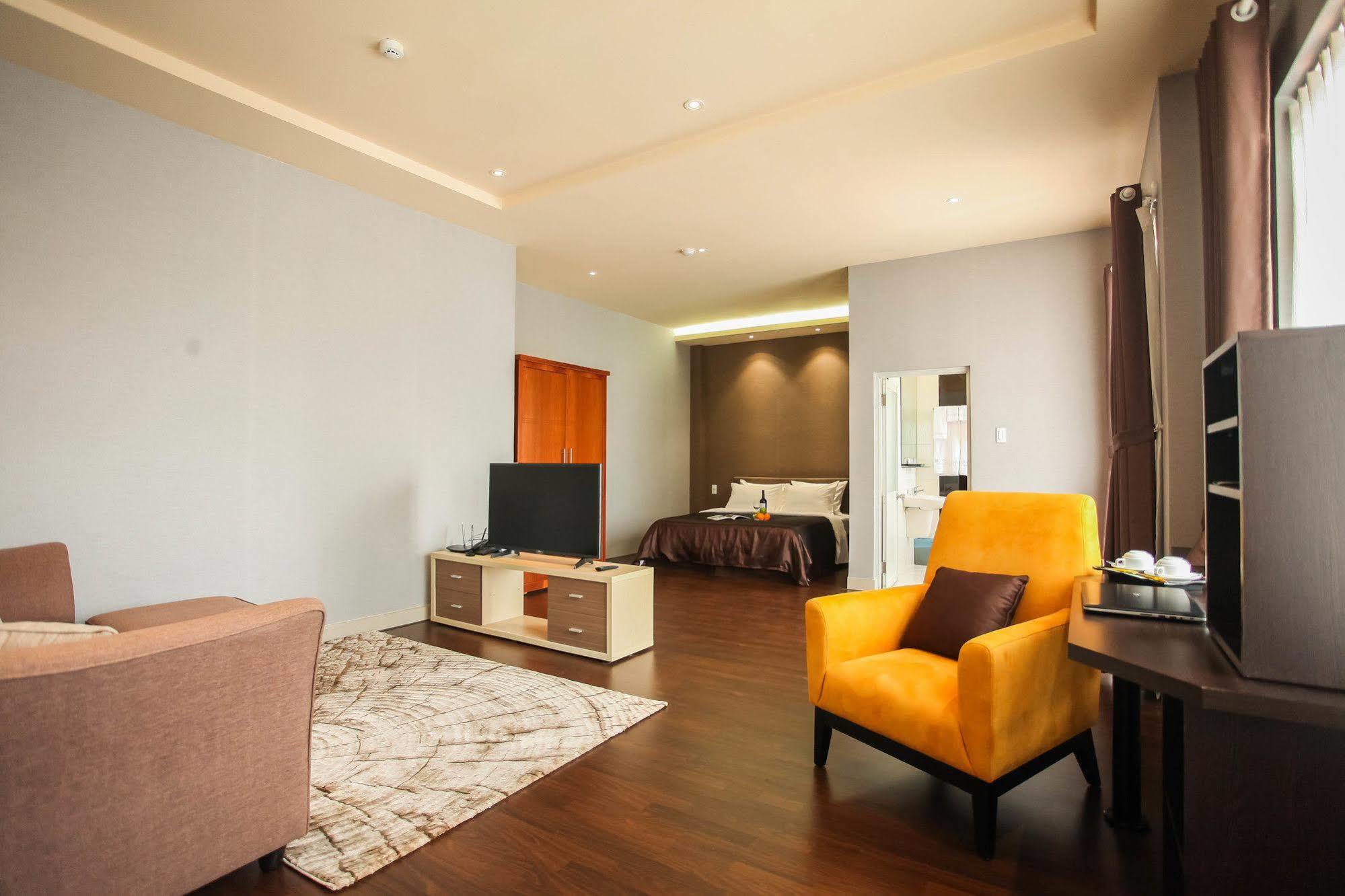 Compass Living Joy Aparthotel Ho Chi Minh City Bagian luar foto