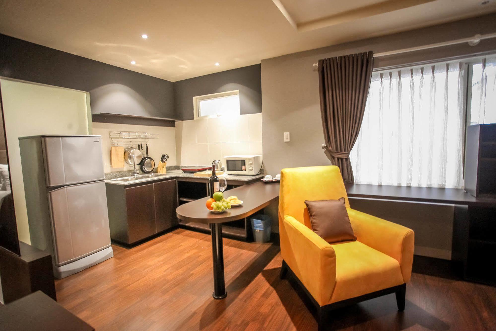 Compass Living Joy Aparthotel Ho Chi Minh City Bagian luar foto